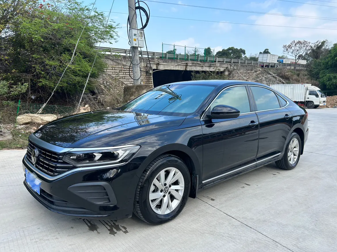 Volkswagen Passat  из Китая