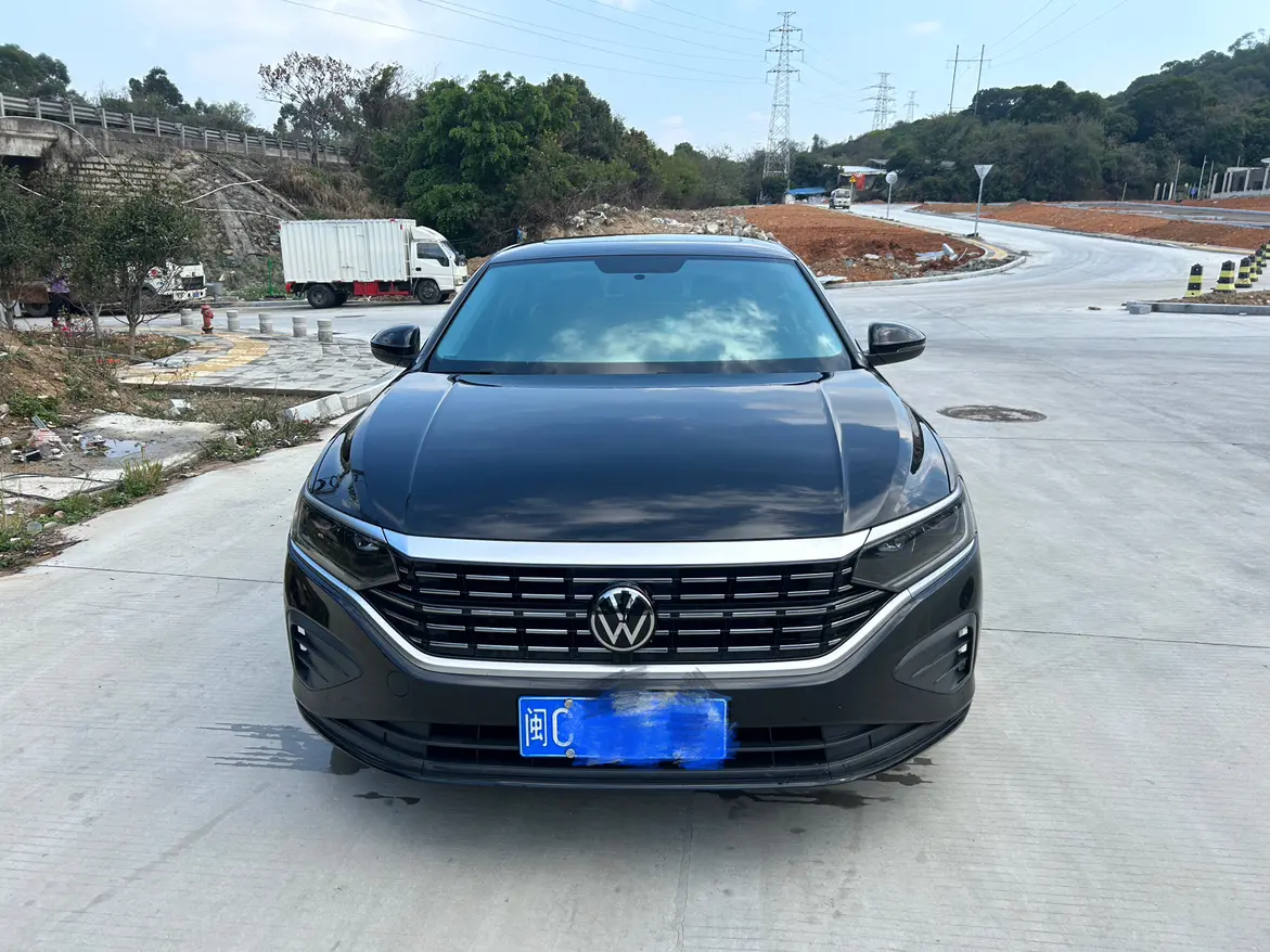 Volkswagen Passat  из Китая