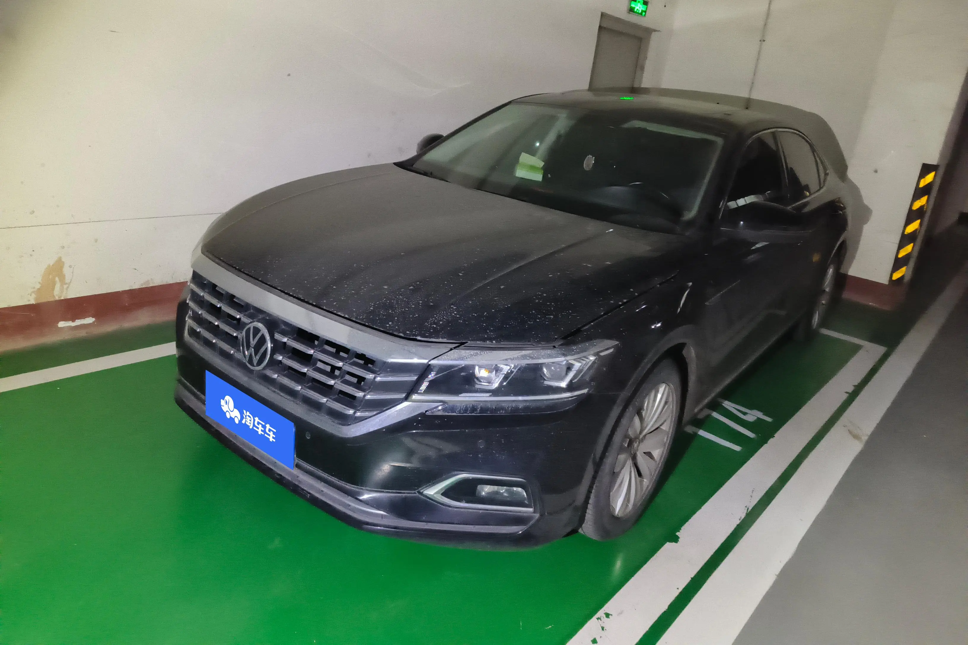 Volkswagen Passat  из Китая