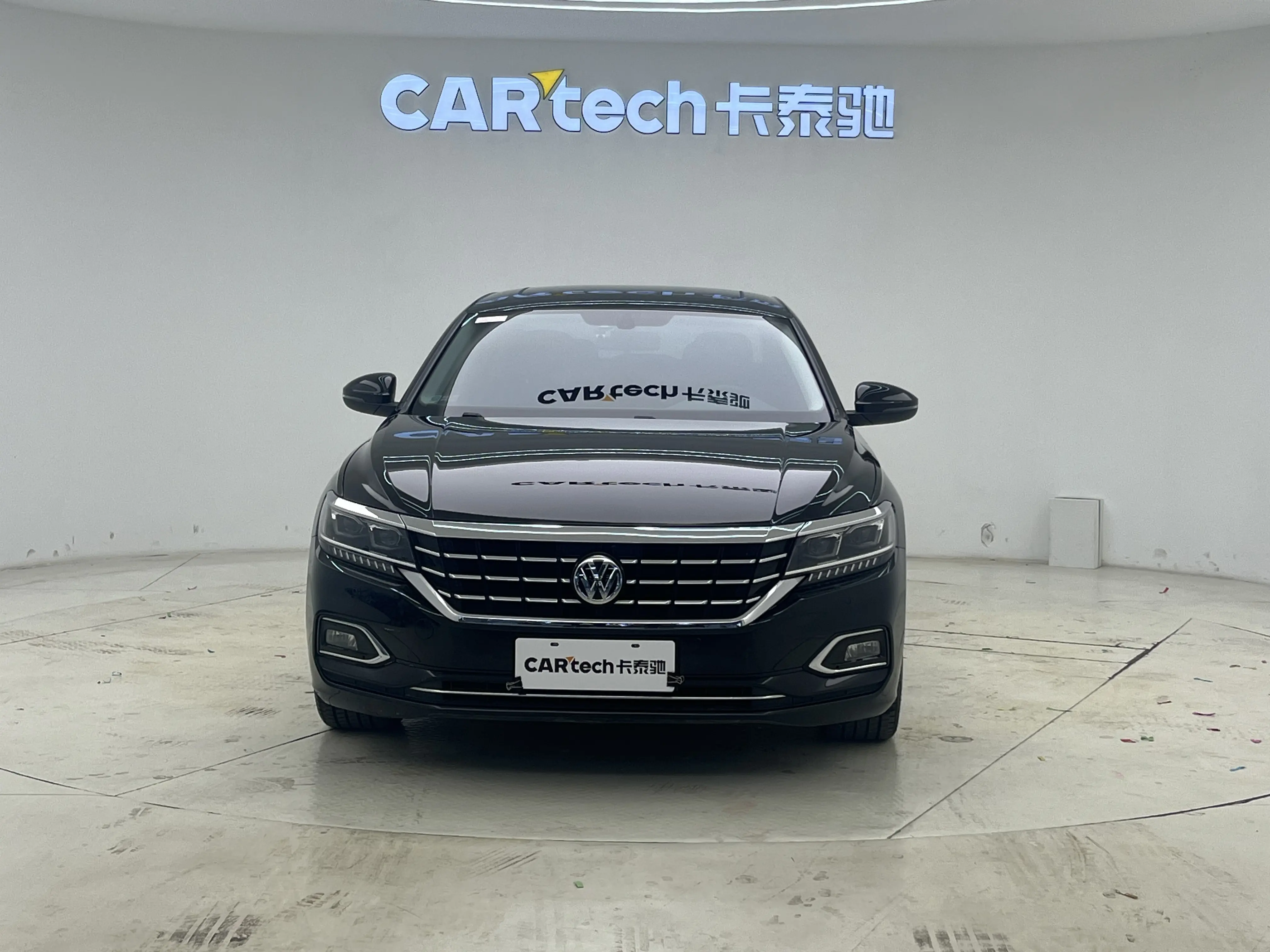 Volkswagen Passat  из Китая