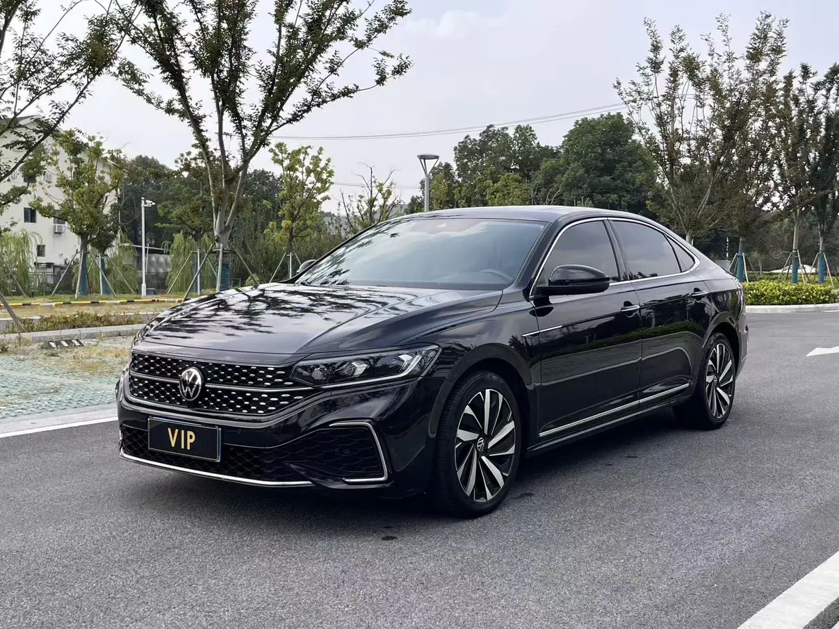 Volkswagen Passat  из Китая