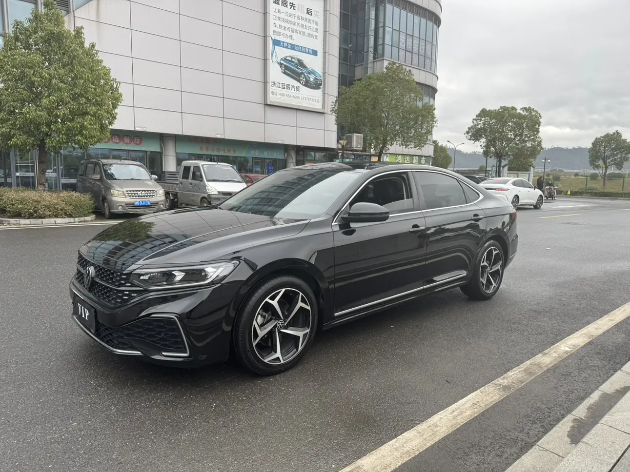 Volkswagen Passat  из Китая