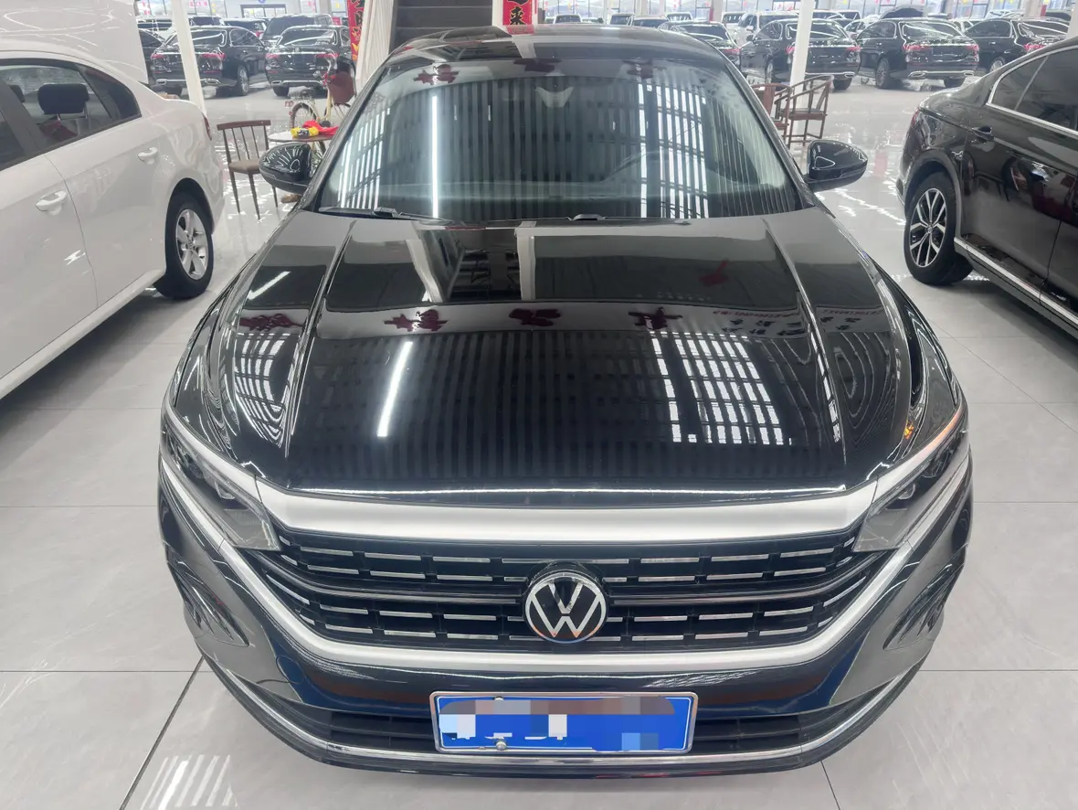 Volkswagen Passat  из Китая