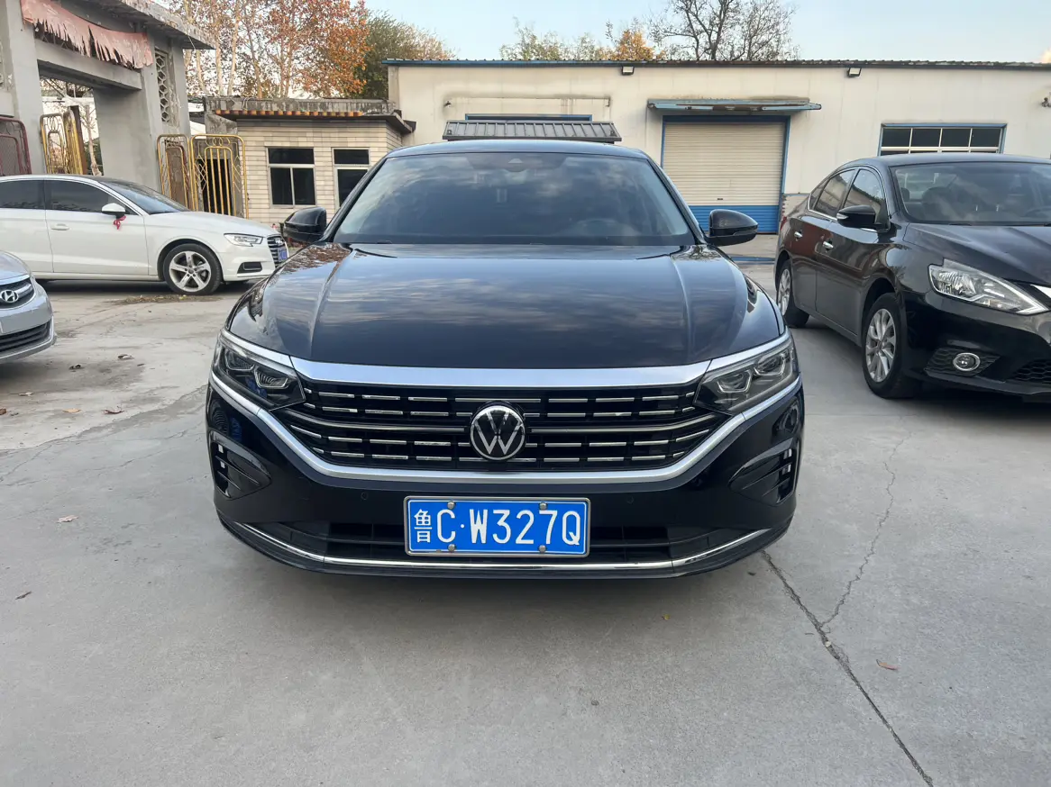 Volkswagen Passat  из Китая