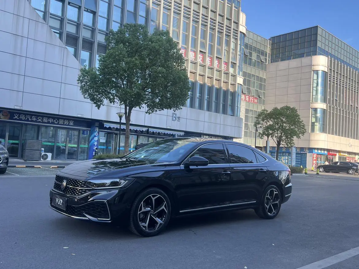 Volkswagen Passat  из Китая