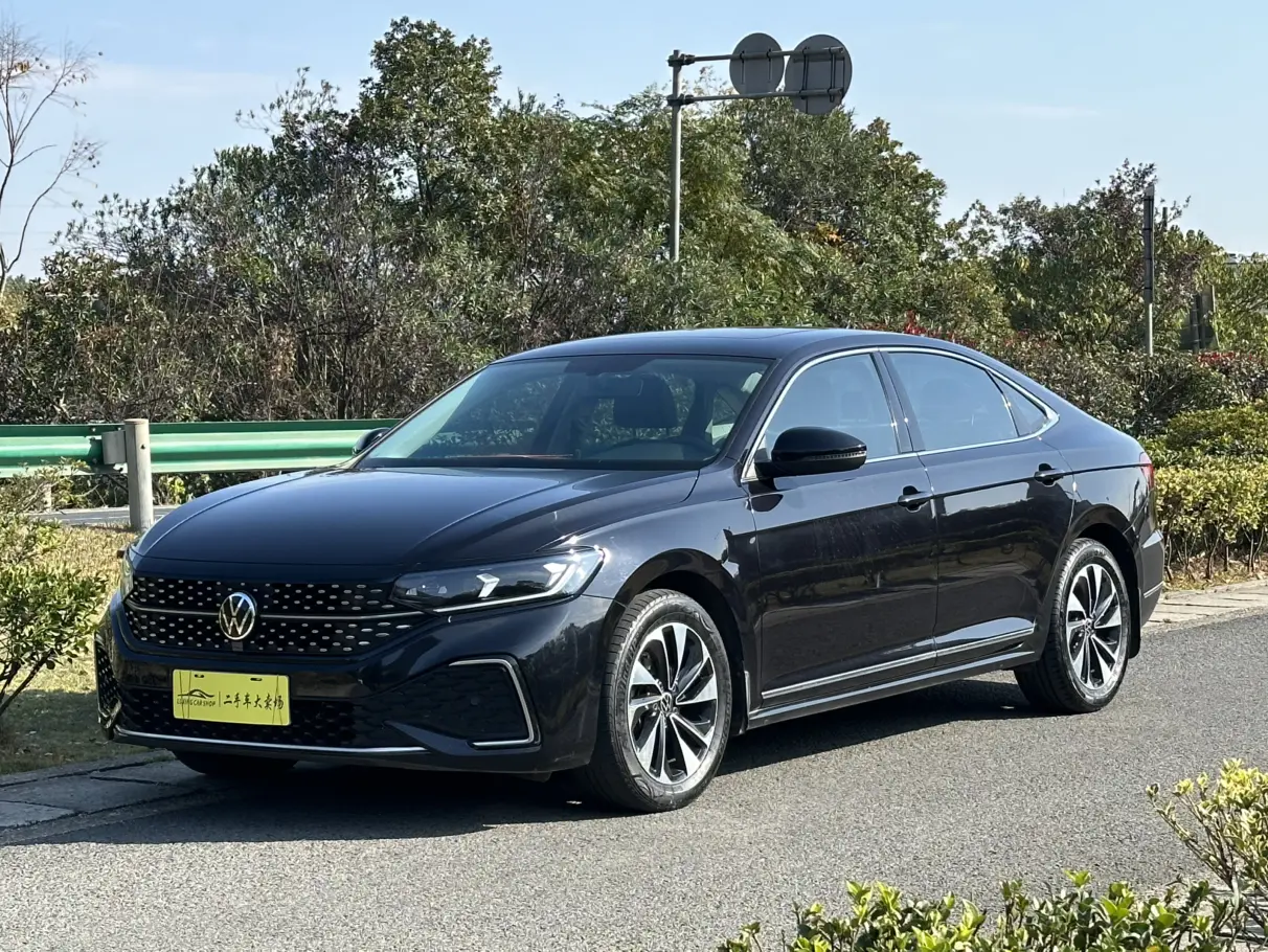 Volkswagen Passat  из Китая