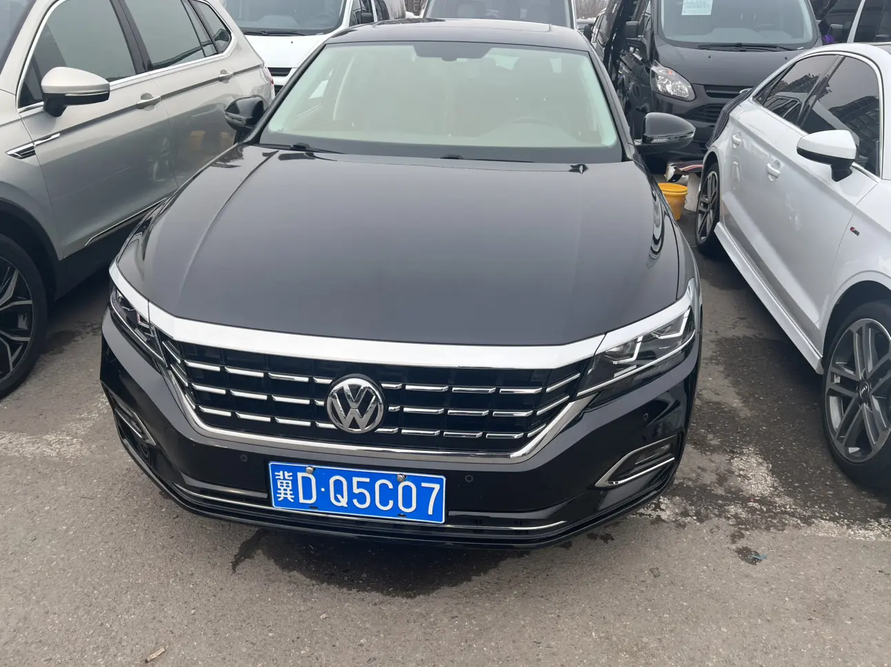 Volkswagen Passat  из Китая