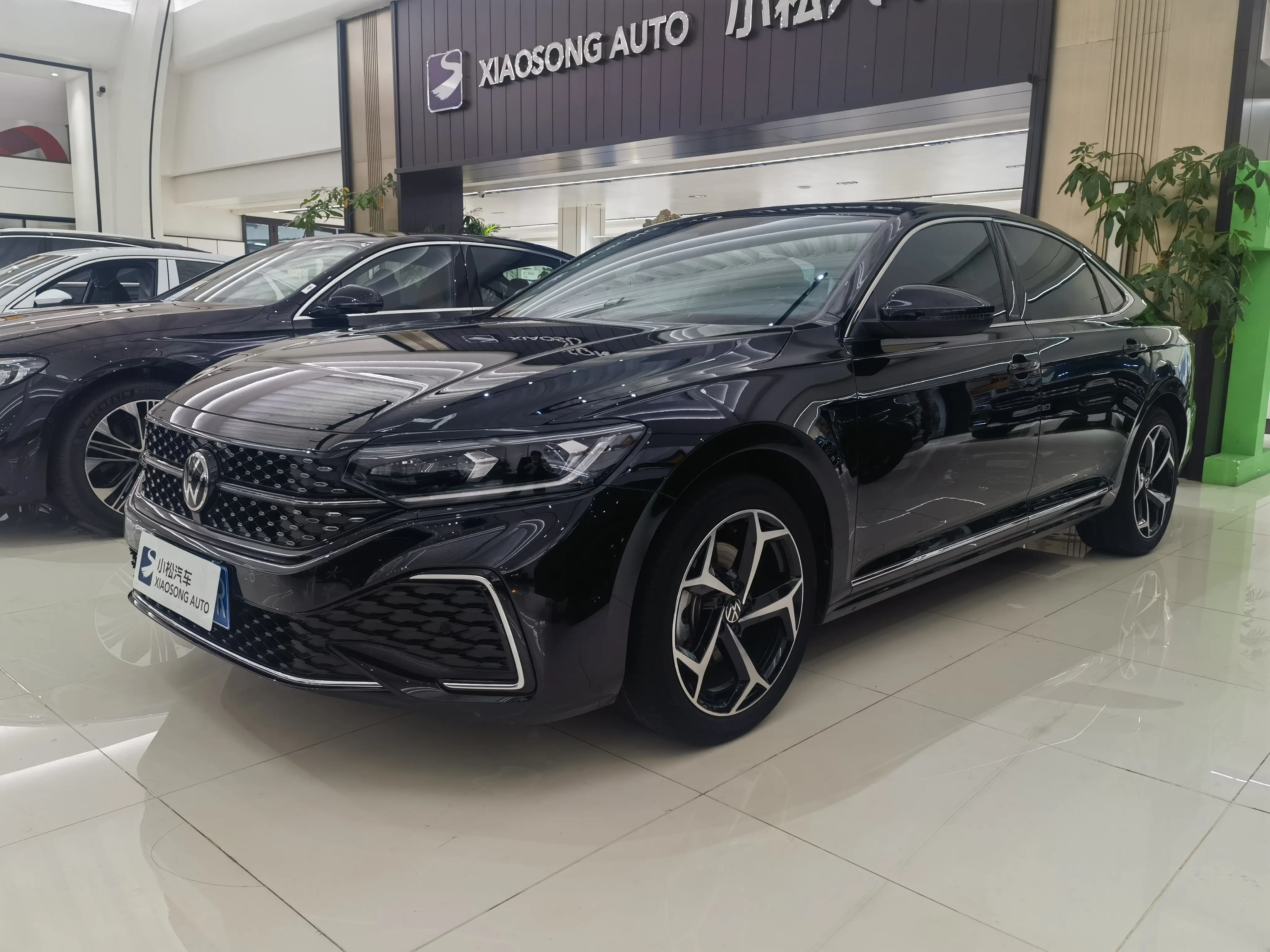 Volkswagen Passat  из Китая