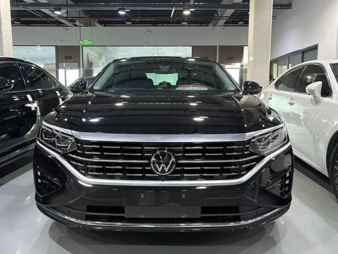 Volkswagen Passat  из Китая