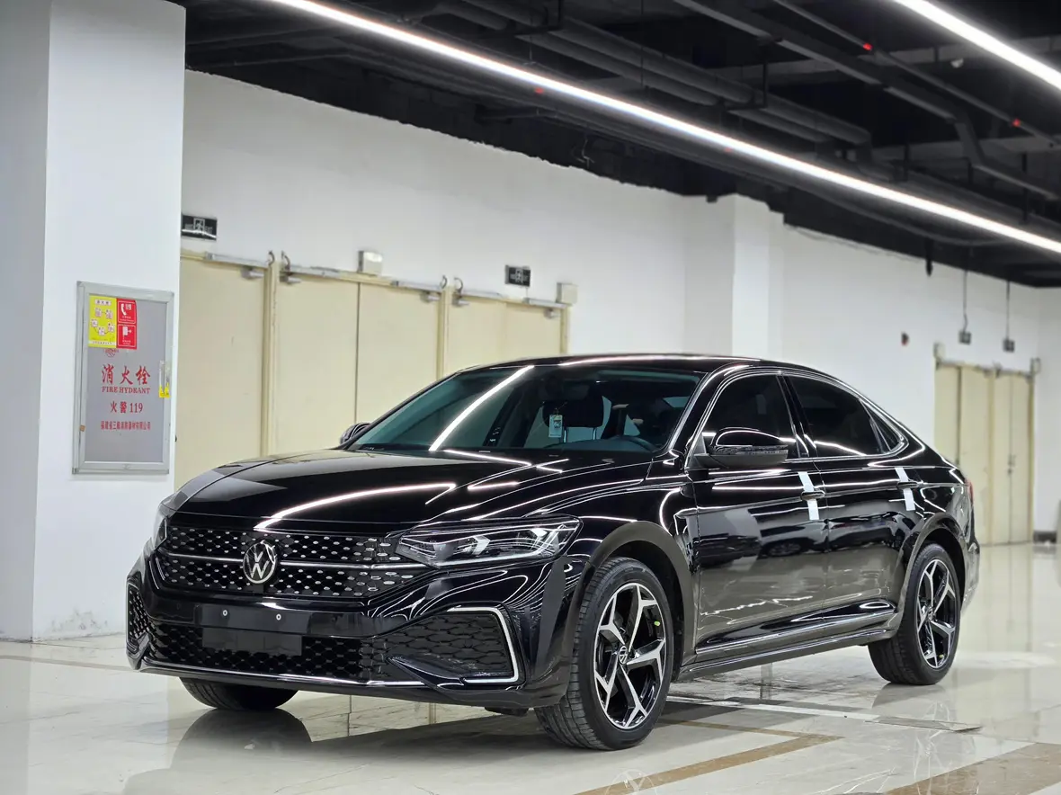 Volkswagen Passat  из Китая