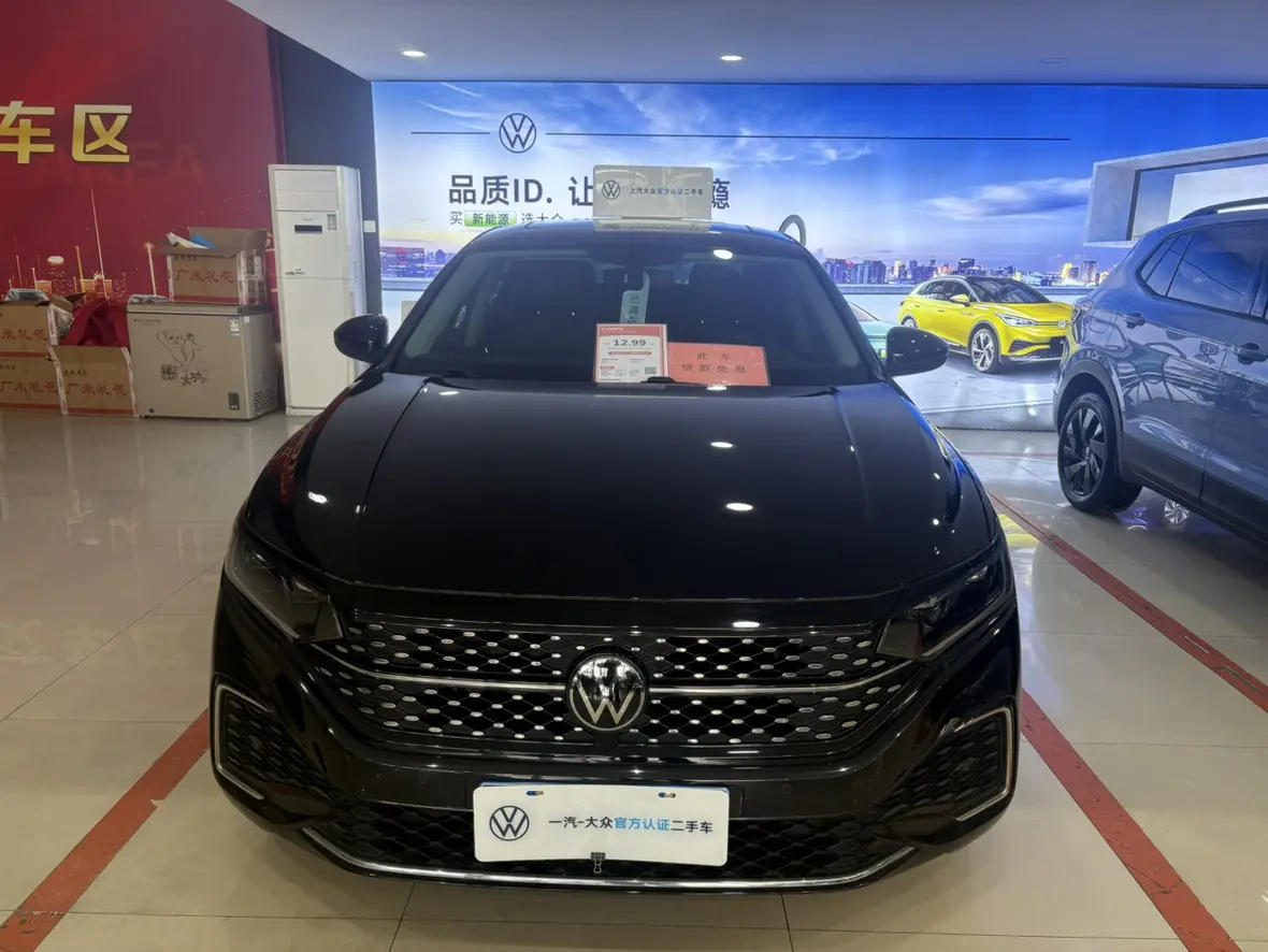 Volkswagen Passat  из Китая