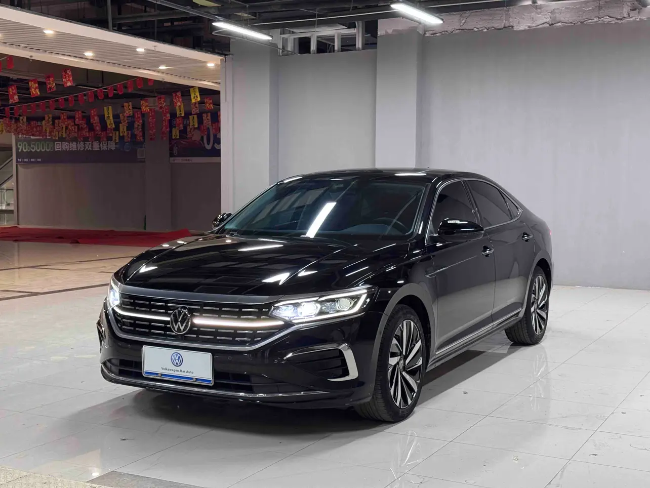 Volkswagen Passat  из Китая