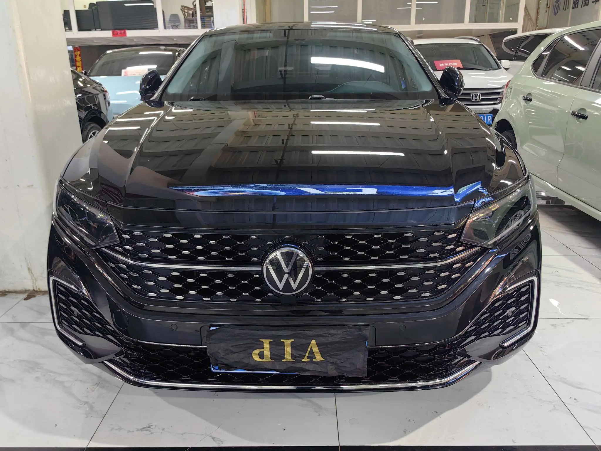 Volkswagen Passat  из Китая