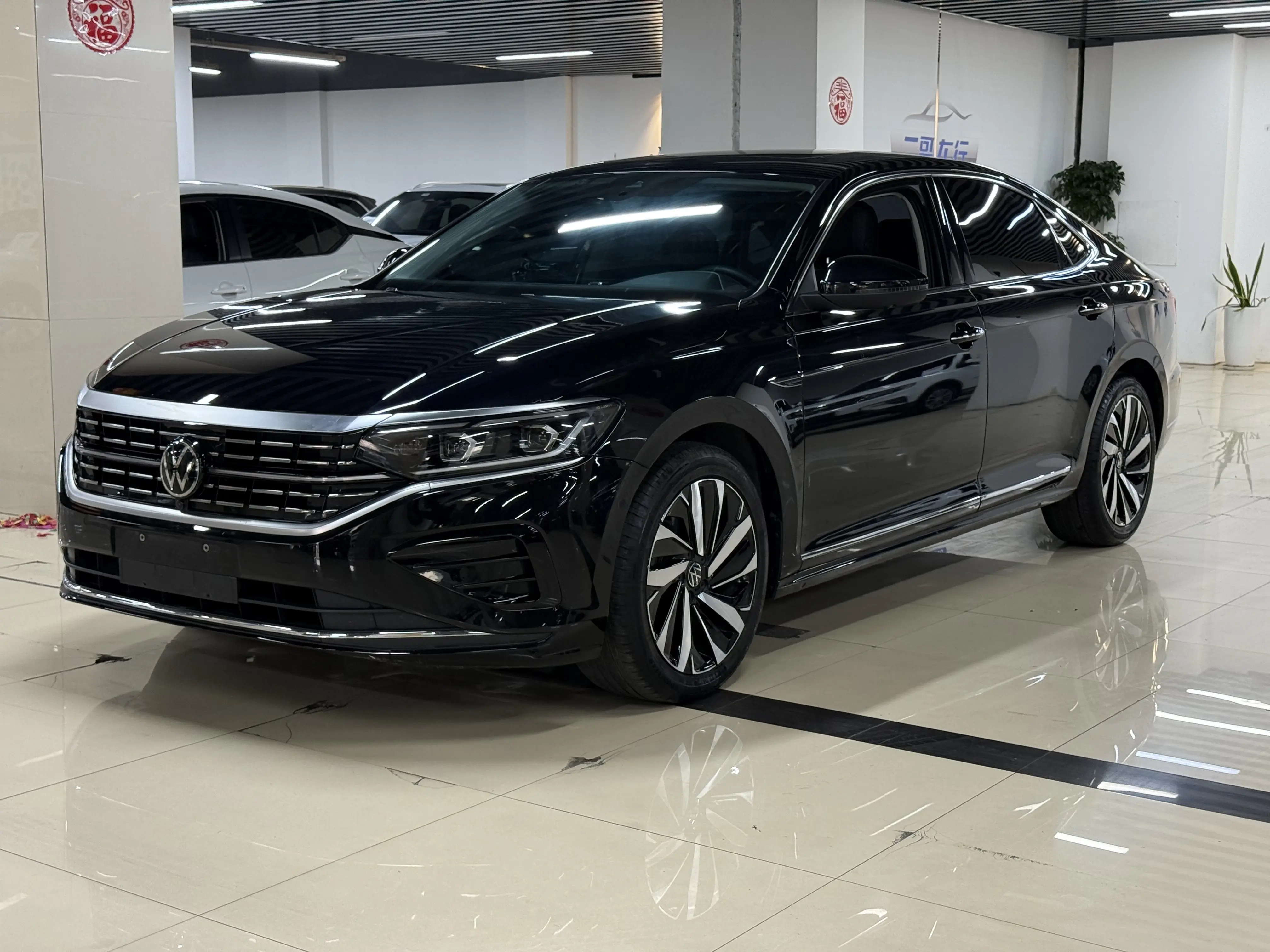 Volkswagen Passat  из Китая