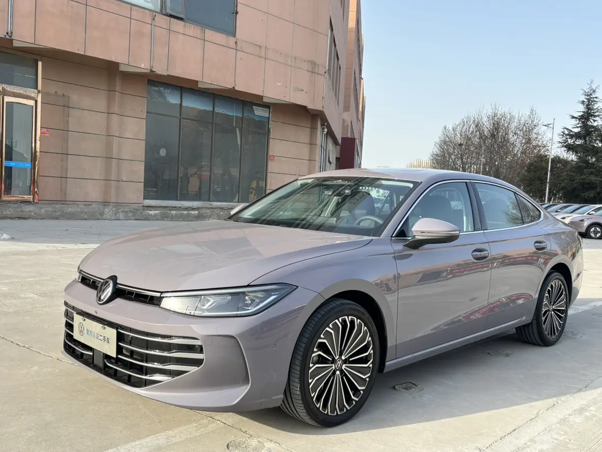 Volkswagen Passat  из Китая