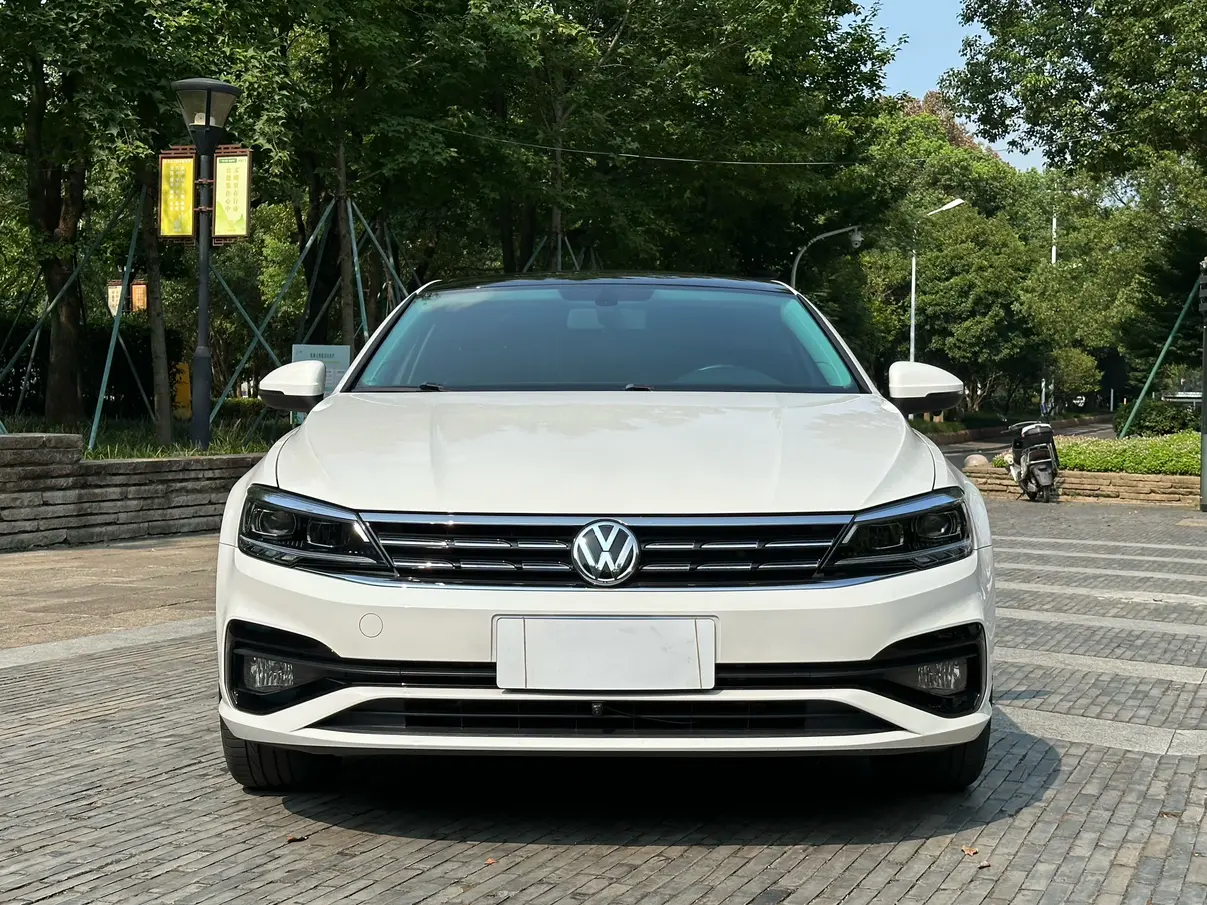 Volkswagen Lamando (Lingdu)  из Китая