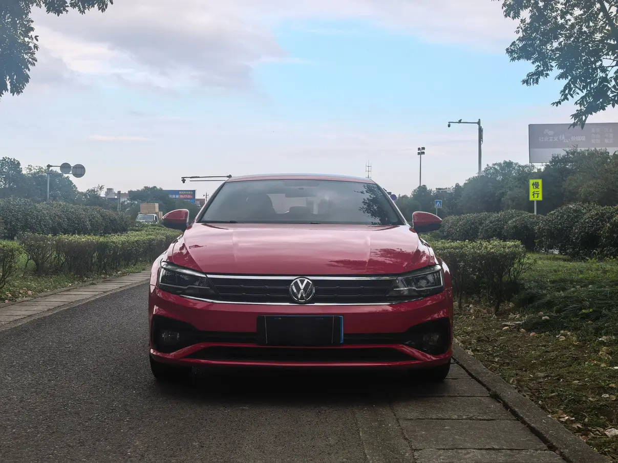 Volkswagen Lamando (Lingdu)  из Китая