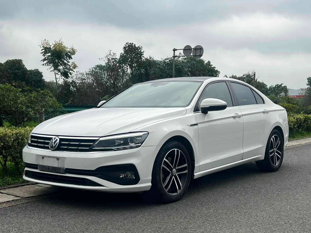 Volkswagen Lamando (Lingdu)  из Китая