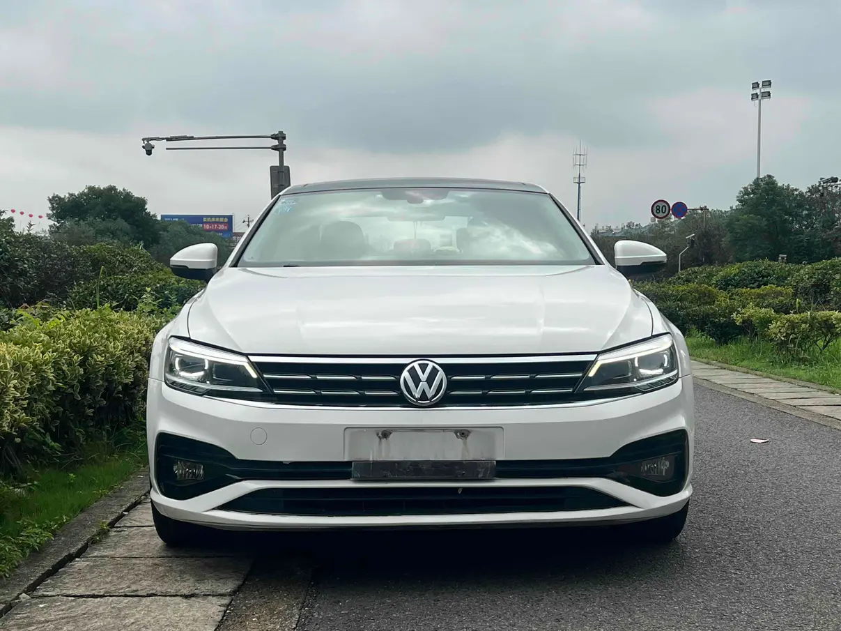 Volkswagen Lamando (Lingdu)  из Китая