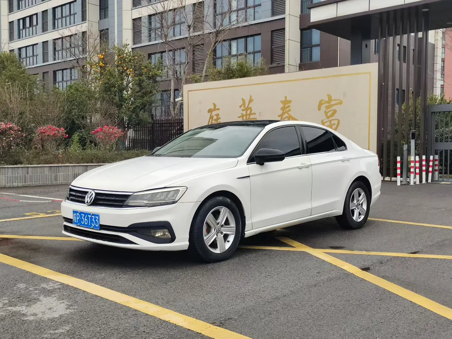 Volkswagen Lamando (Lingdu)  из Китая