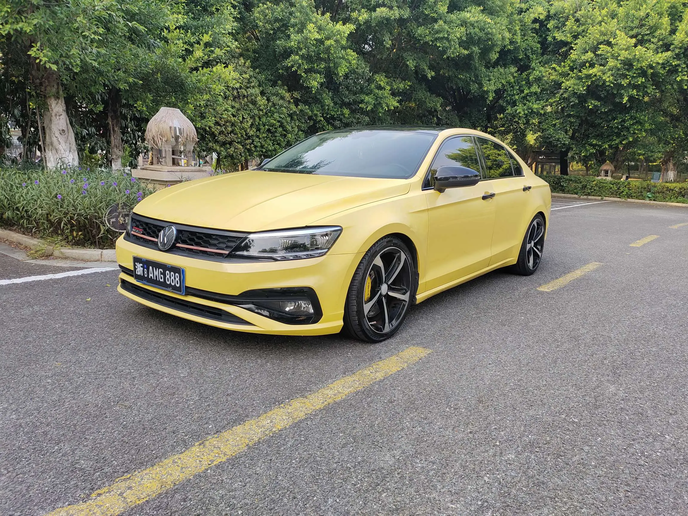 Volkswagen Lamando (Lingdu)  из Китая