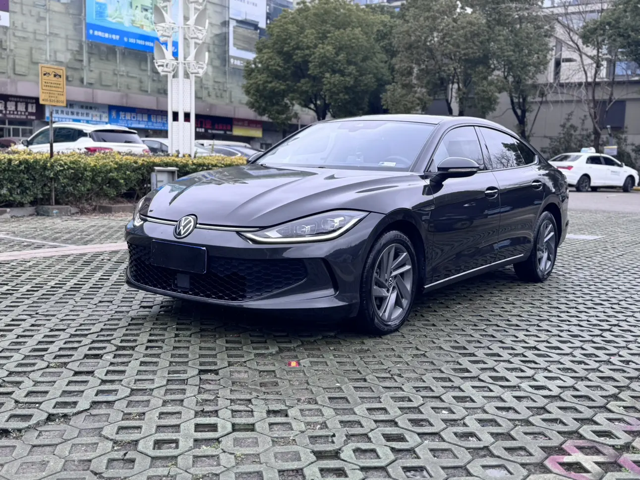 Volkswagen Lamando (Lingdu)  из Китая