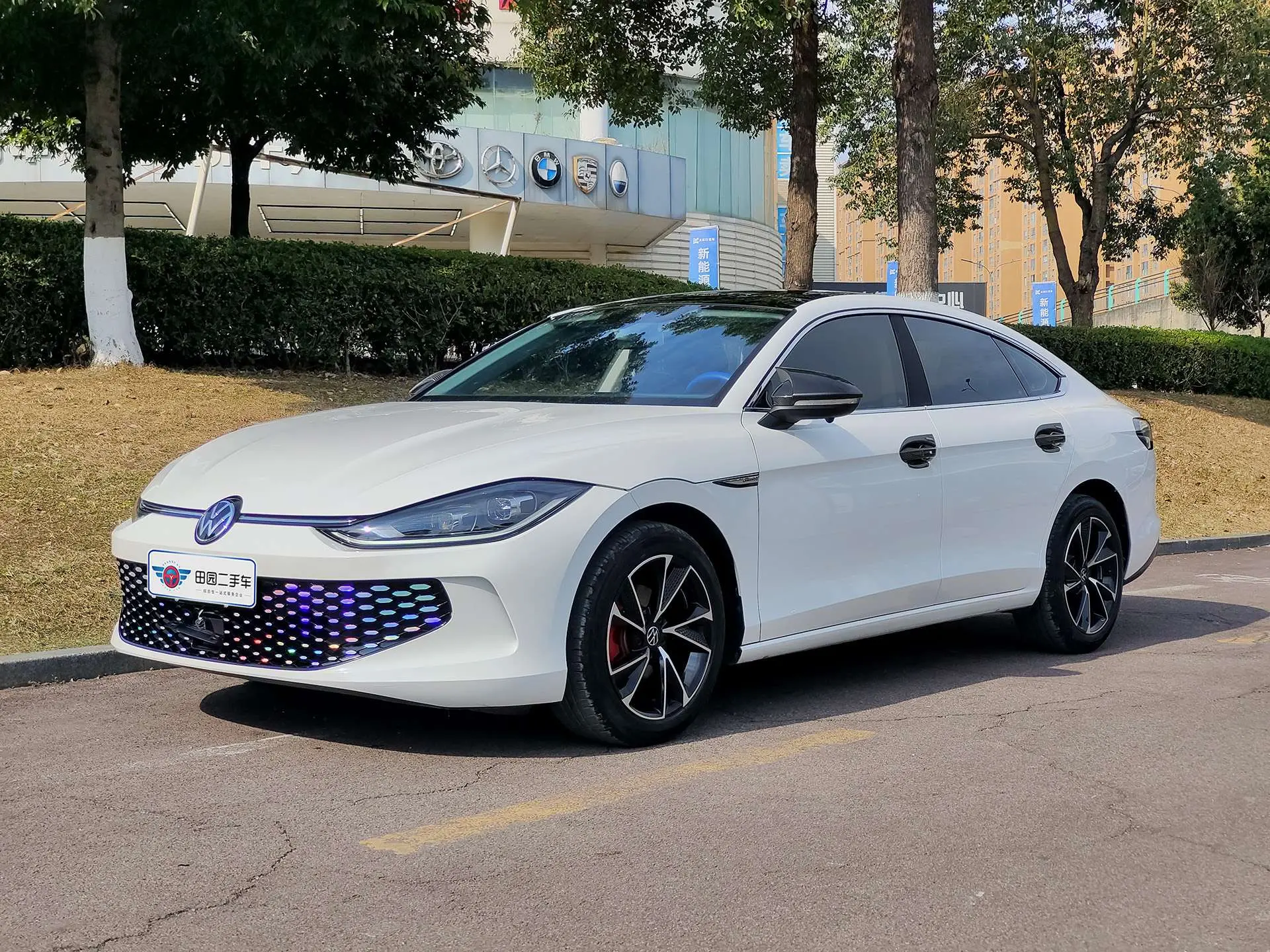 Volkswagen Lamando (Lingdu)  из Китая