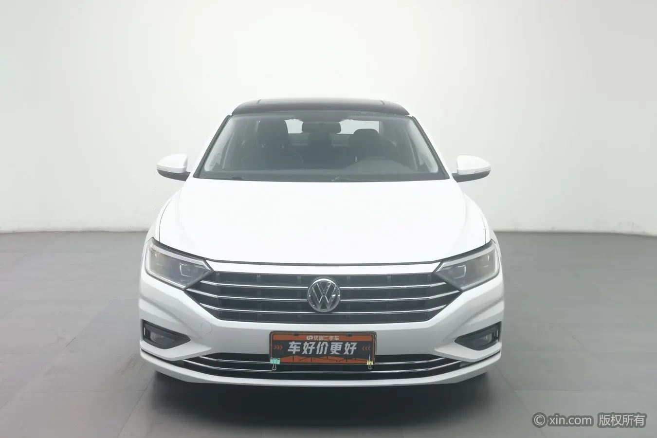 Volkswagen Sagitar  из Китая