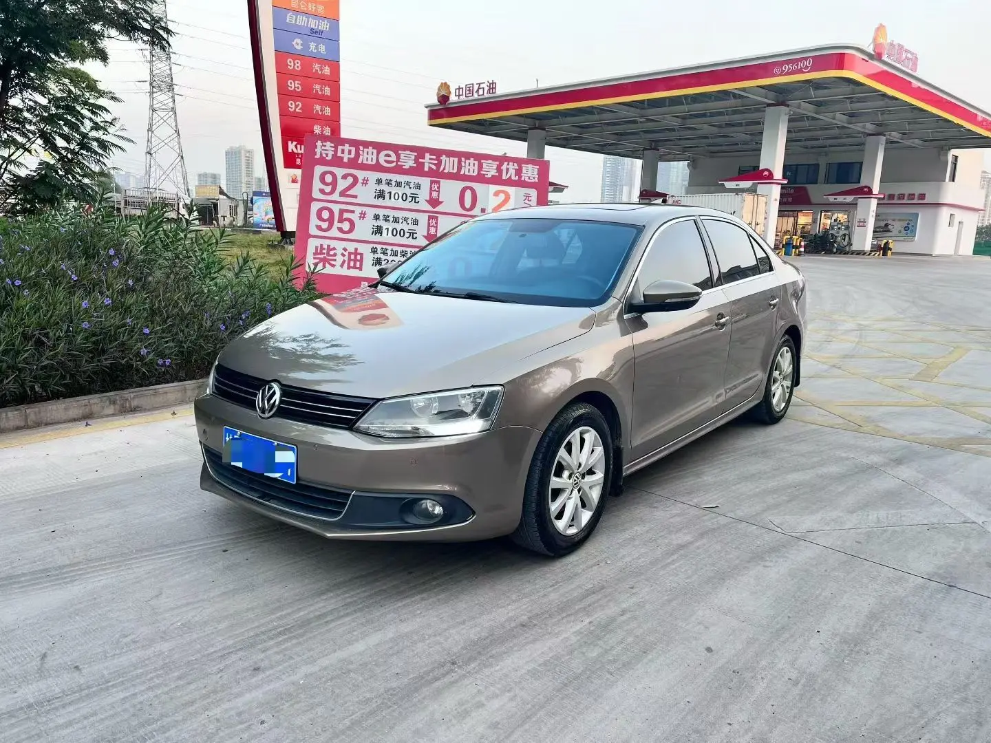 Volkswagen Sagitar  из Китая