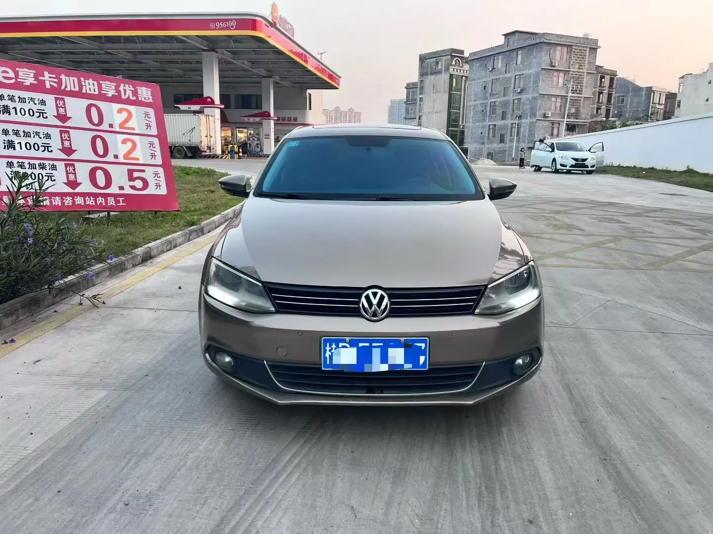 Volkswagen Sagitar  из Китая