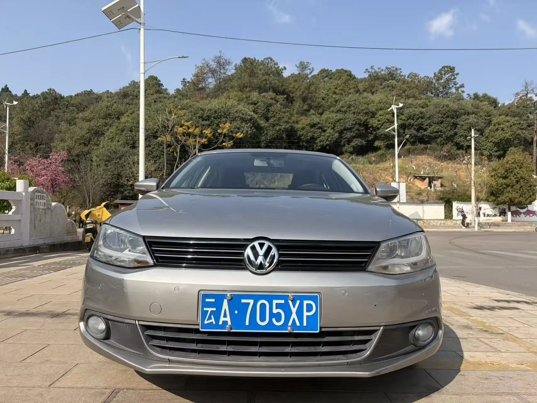 Volkswagen Sagitar  из Китая