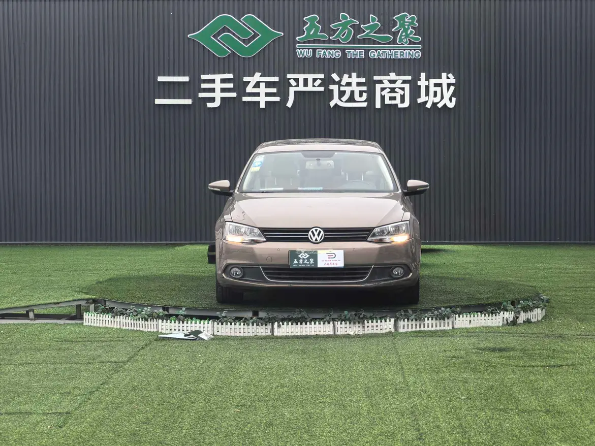 Volkswagen Sagitar  из Китая