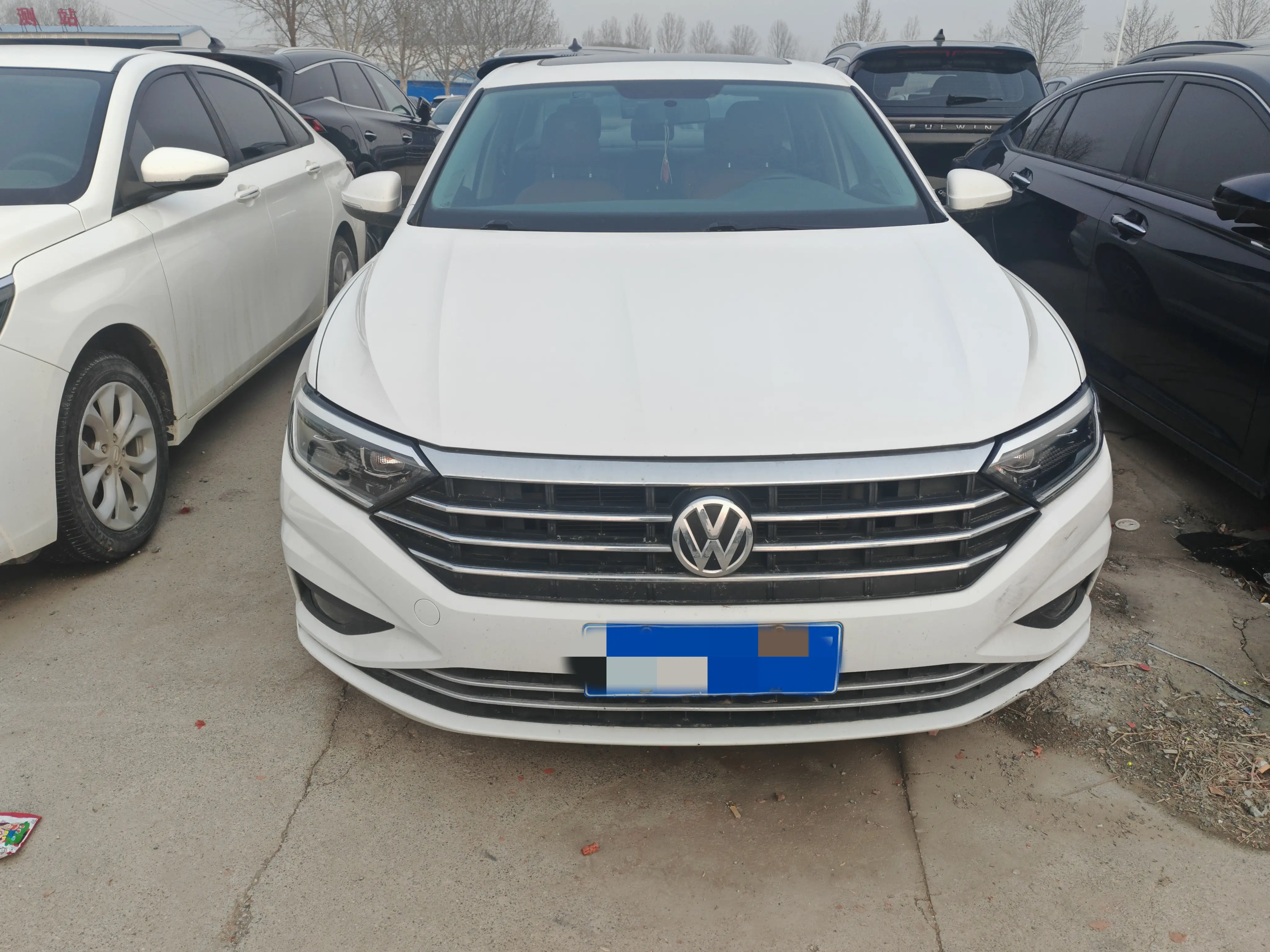 Volkswagen Sagitar  из Китая