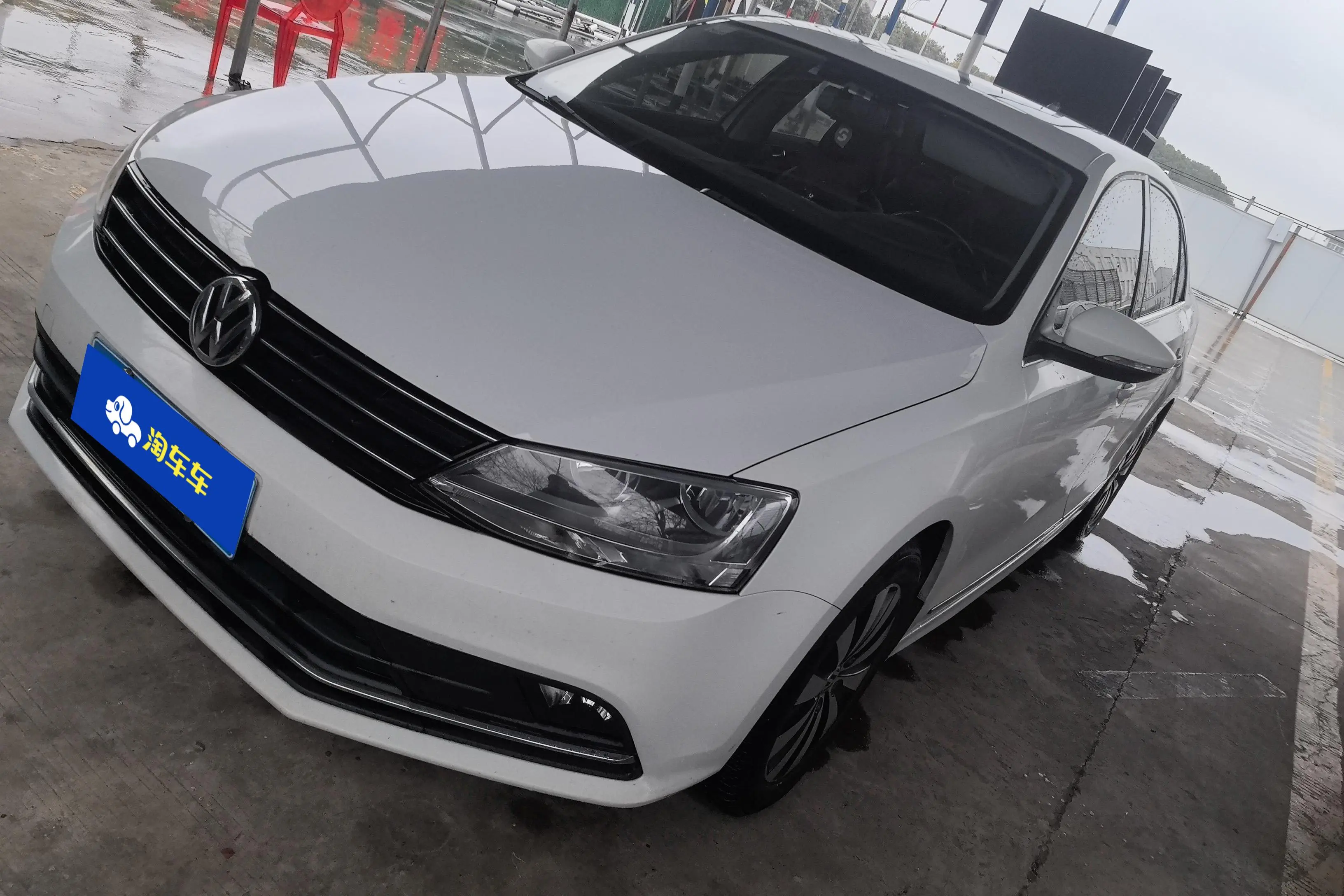 Volkswagen Sagitar  из Китая