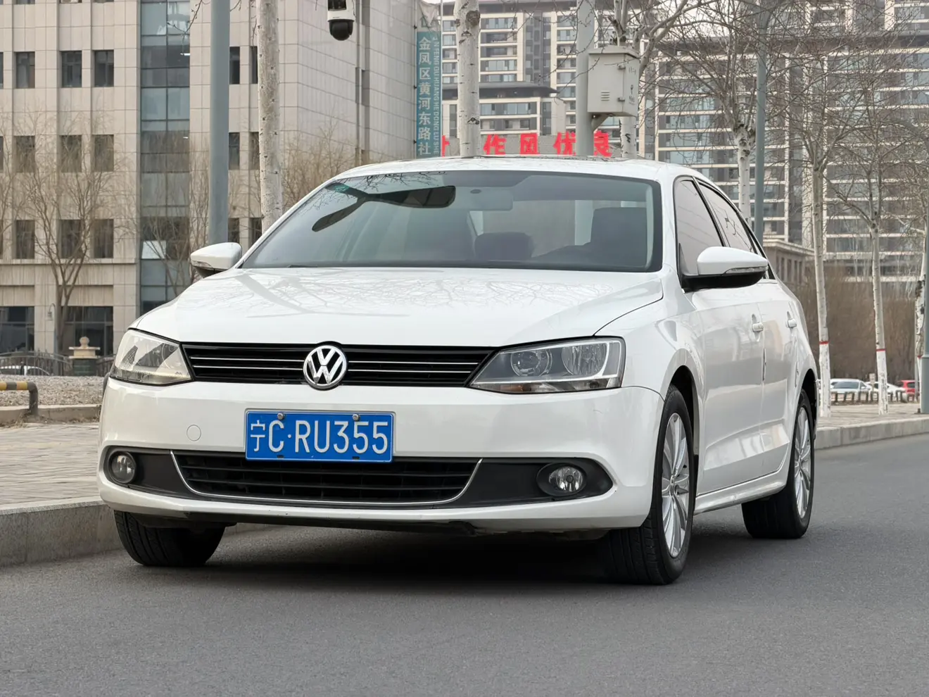 Volkswagen Sagitar  из Китая