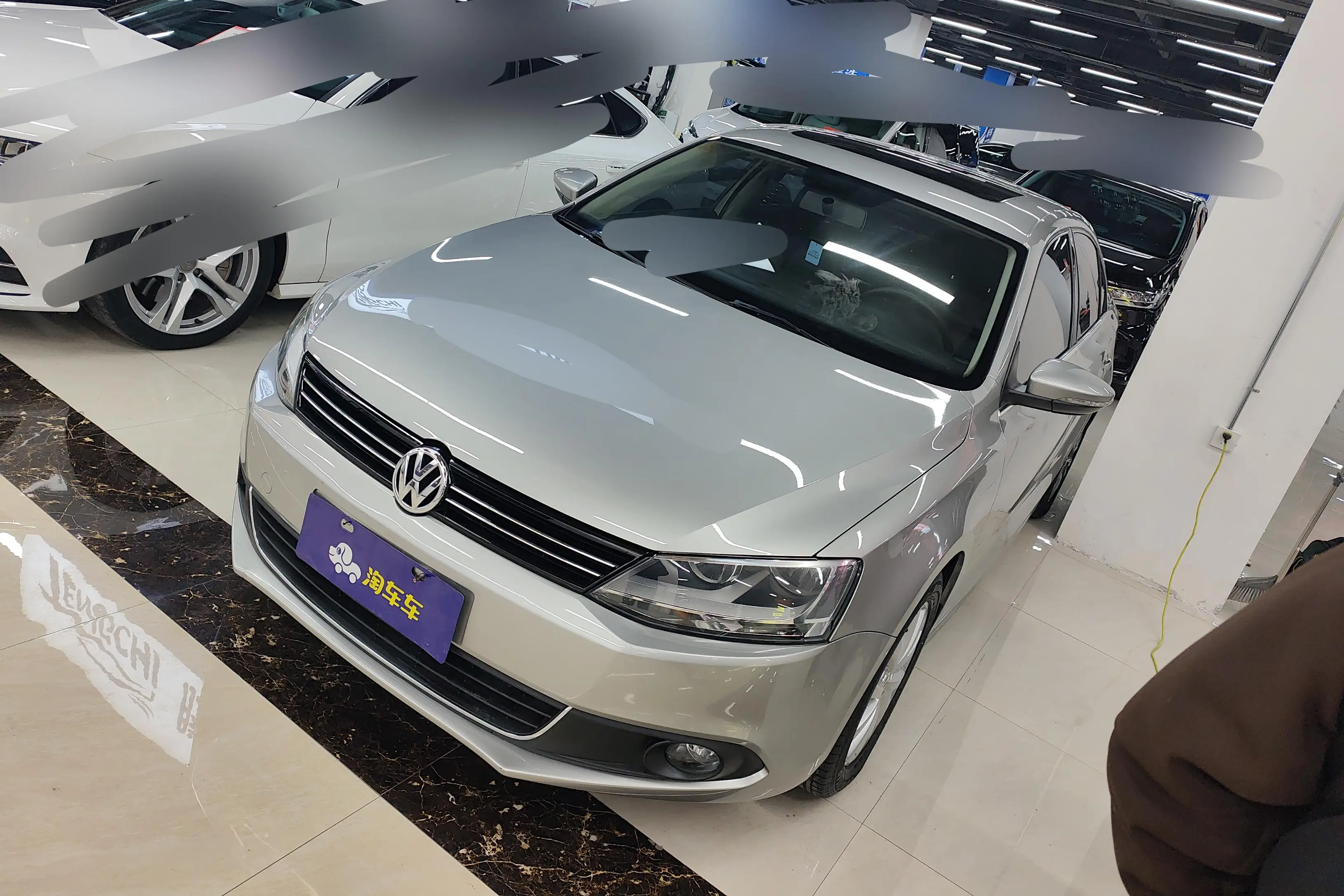 Volkswagen Sagitar  из Китая