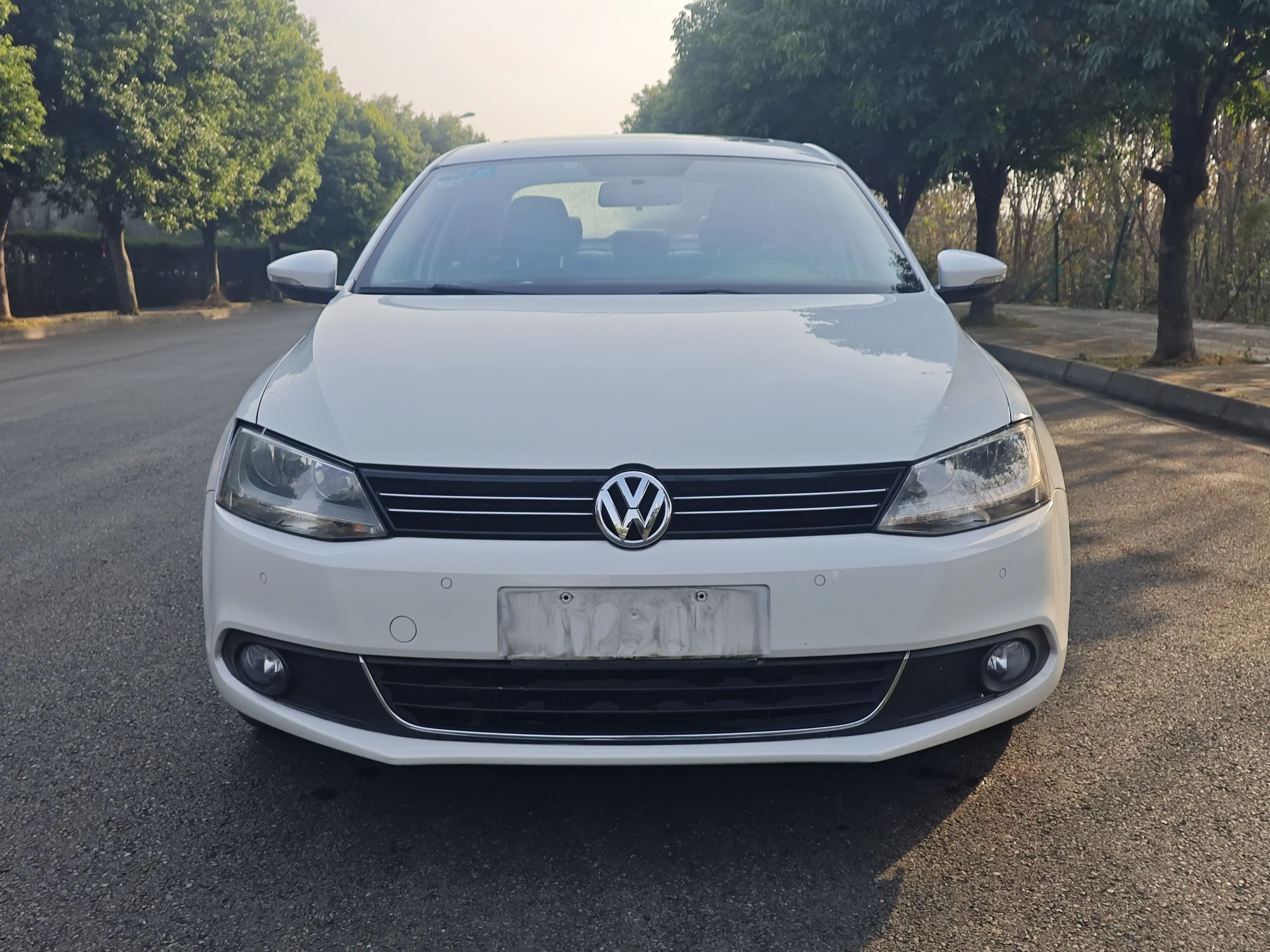 Volkswagen Sagitar  из Китая