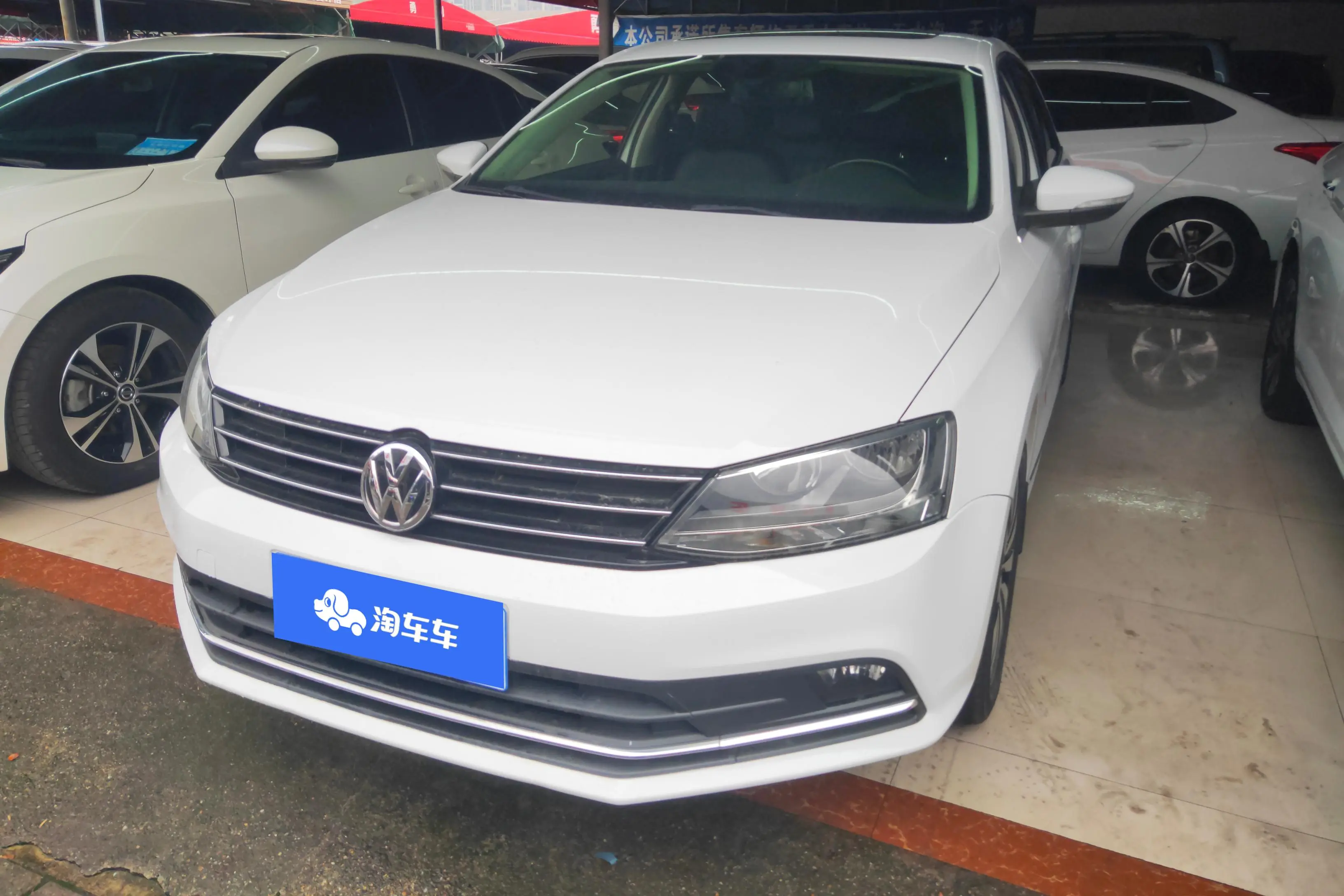 Volkswagen Sagitar  из Китая