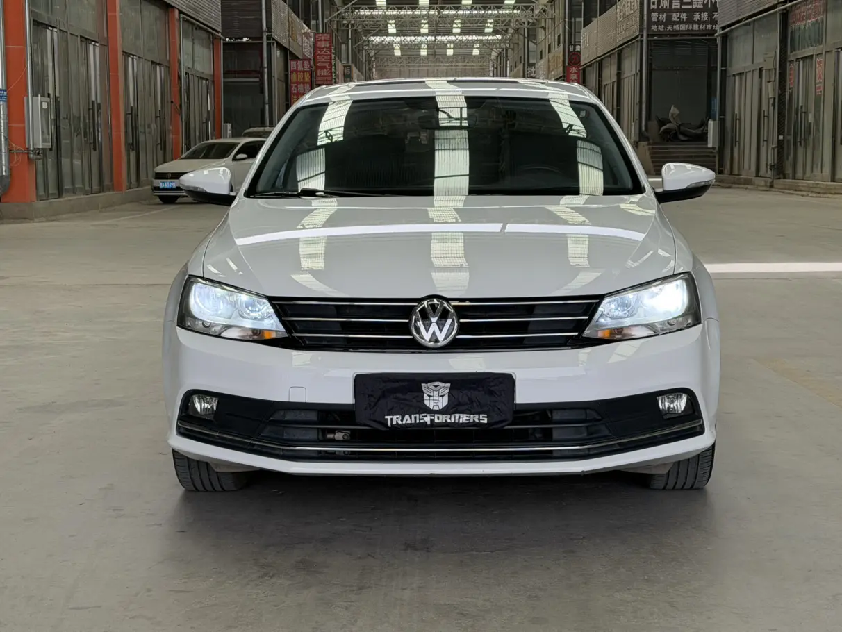 Volkswagen Sagitar  из Китая