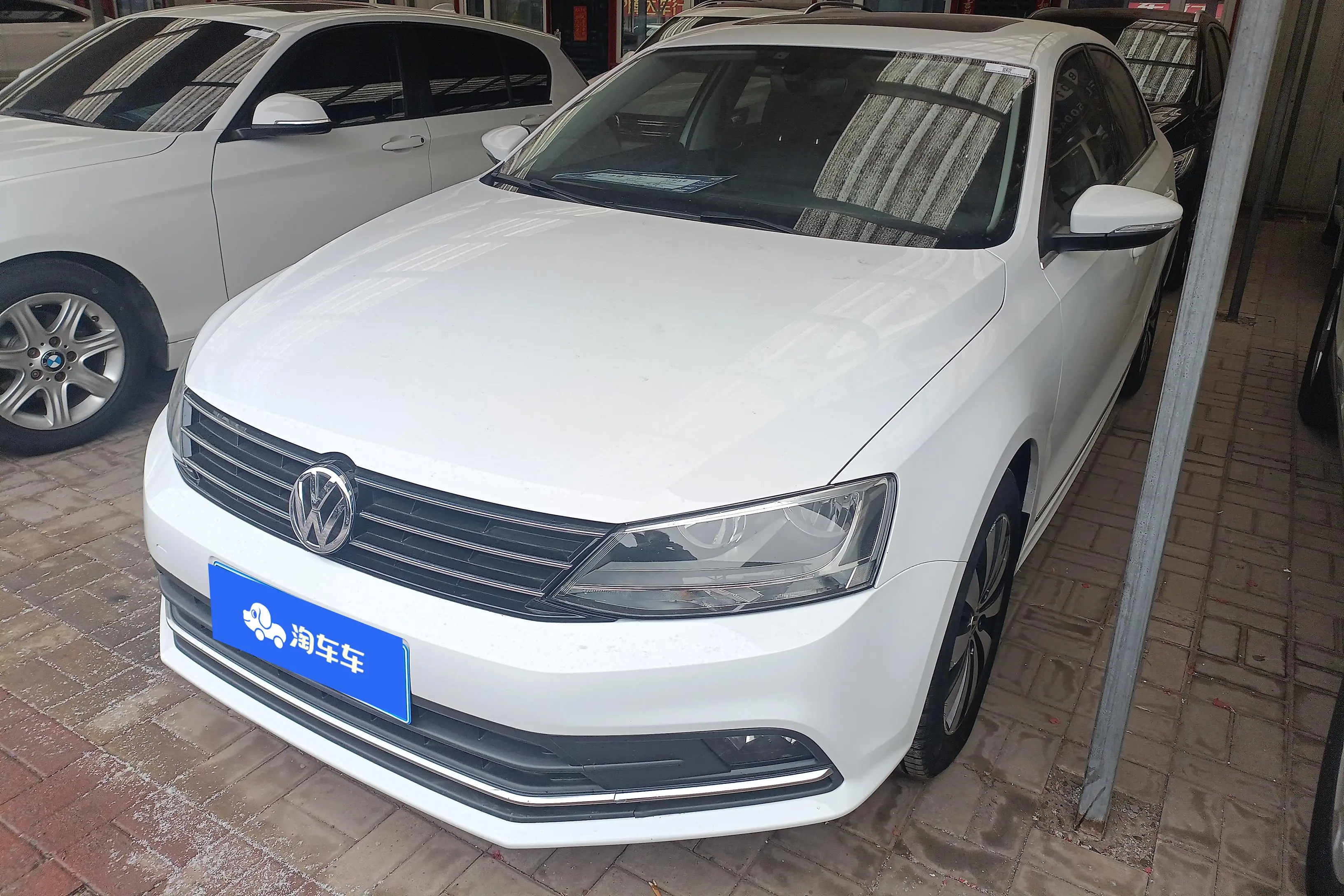 Volkswagen Sagitar  из Китая