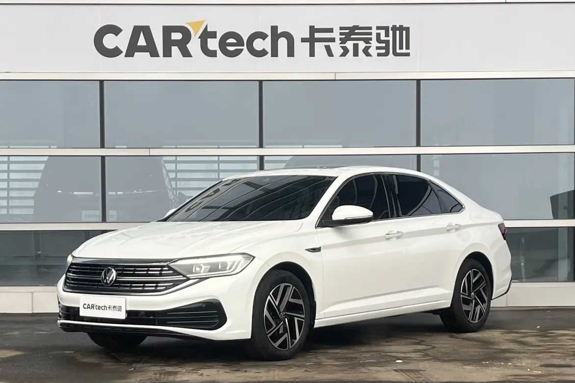 Volkswagen Sagitar  из Китая