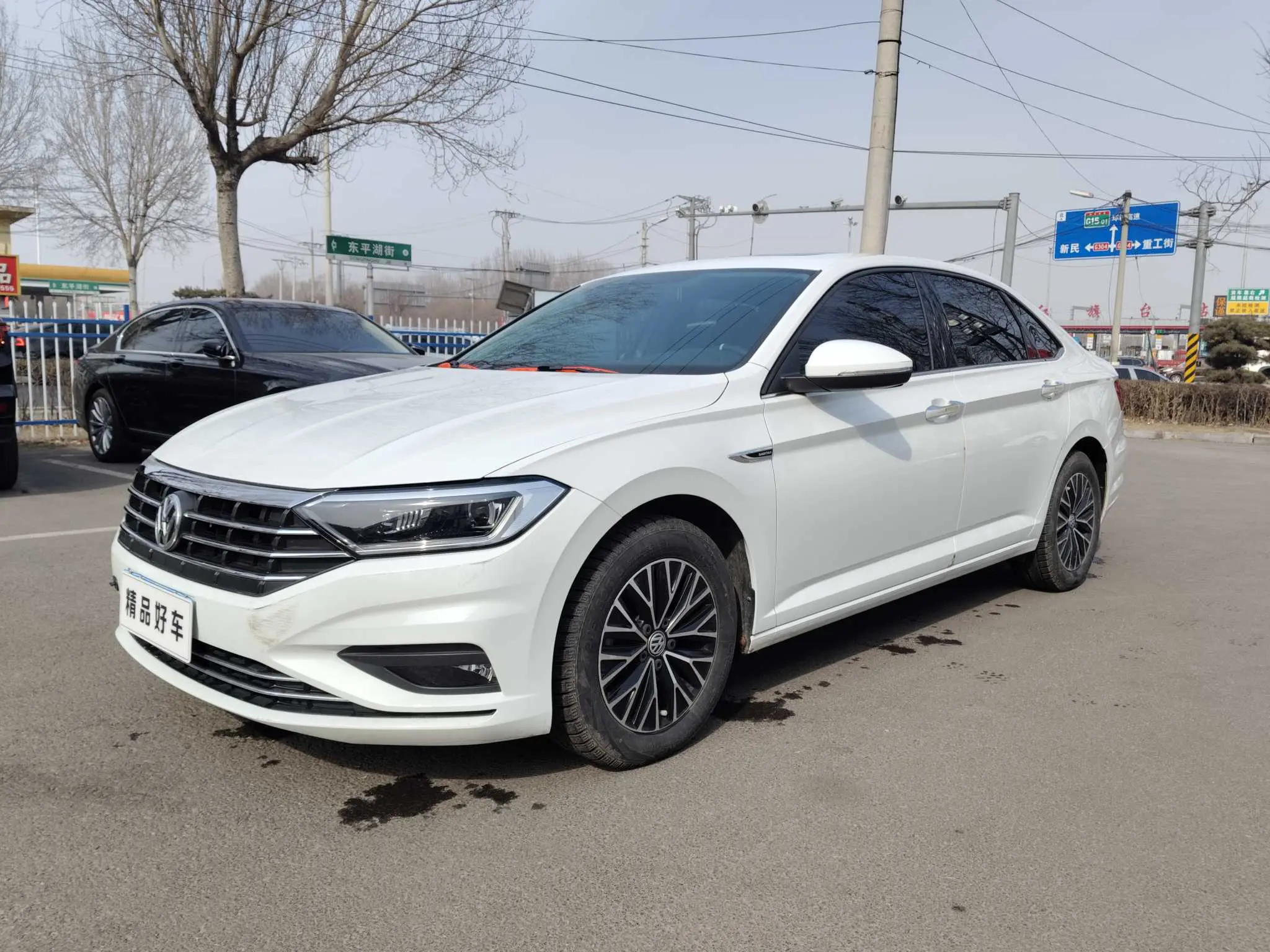 Volkswagen Sagitar  из Китая