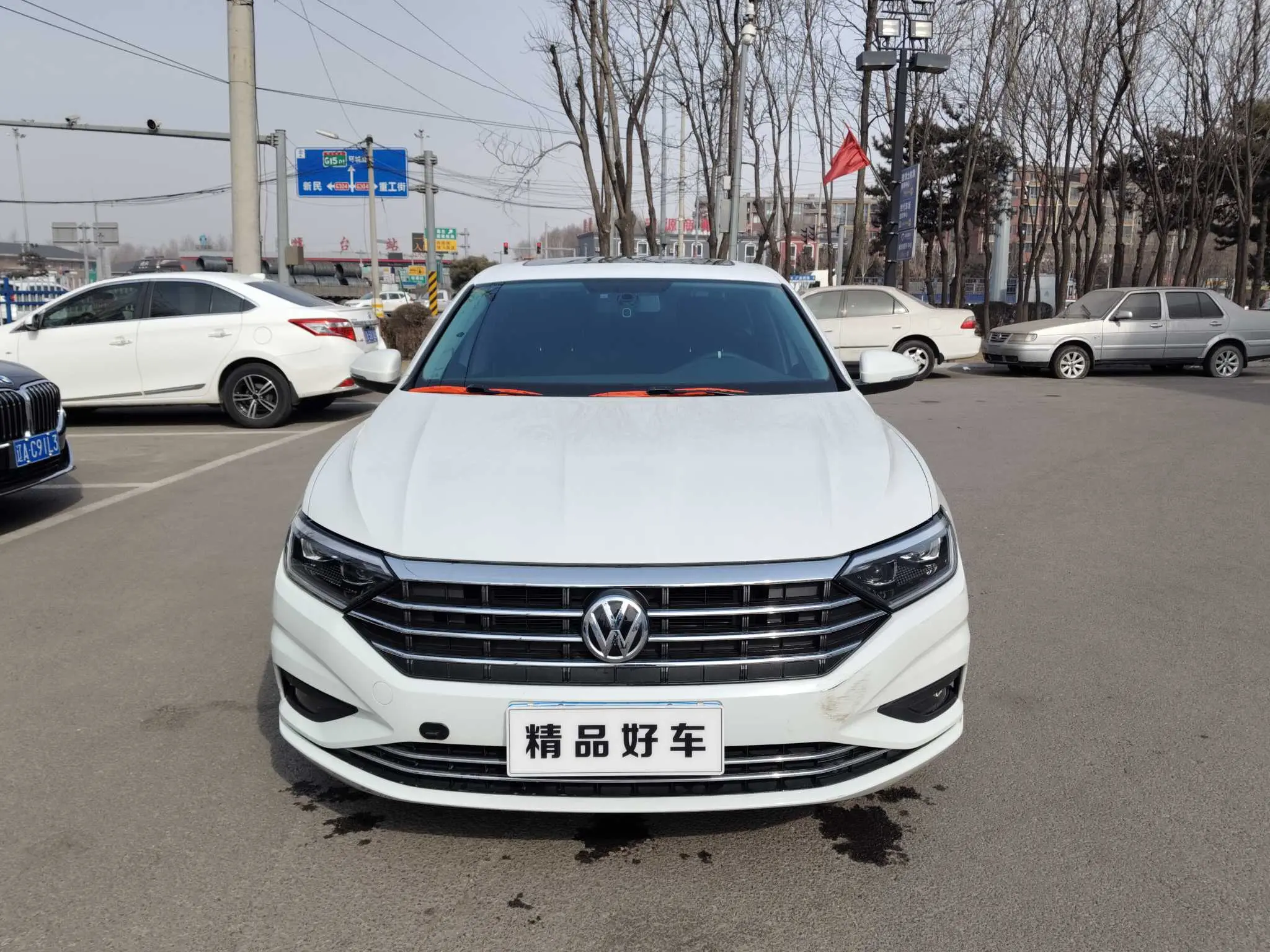 Volkswagen Sagitar  из Китая