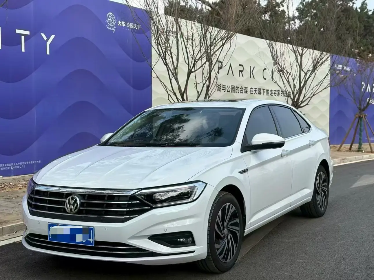 Volkswagen Sagitar  из Китая