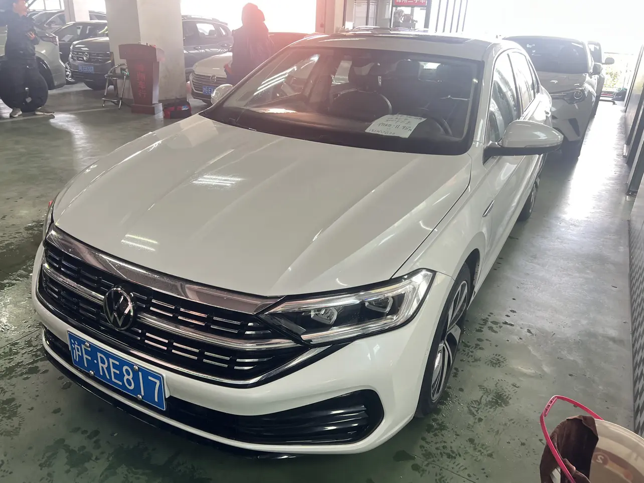 Volkswagen Sagitar  из Китая