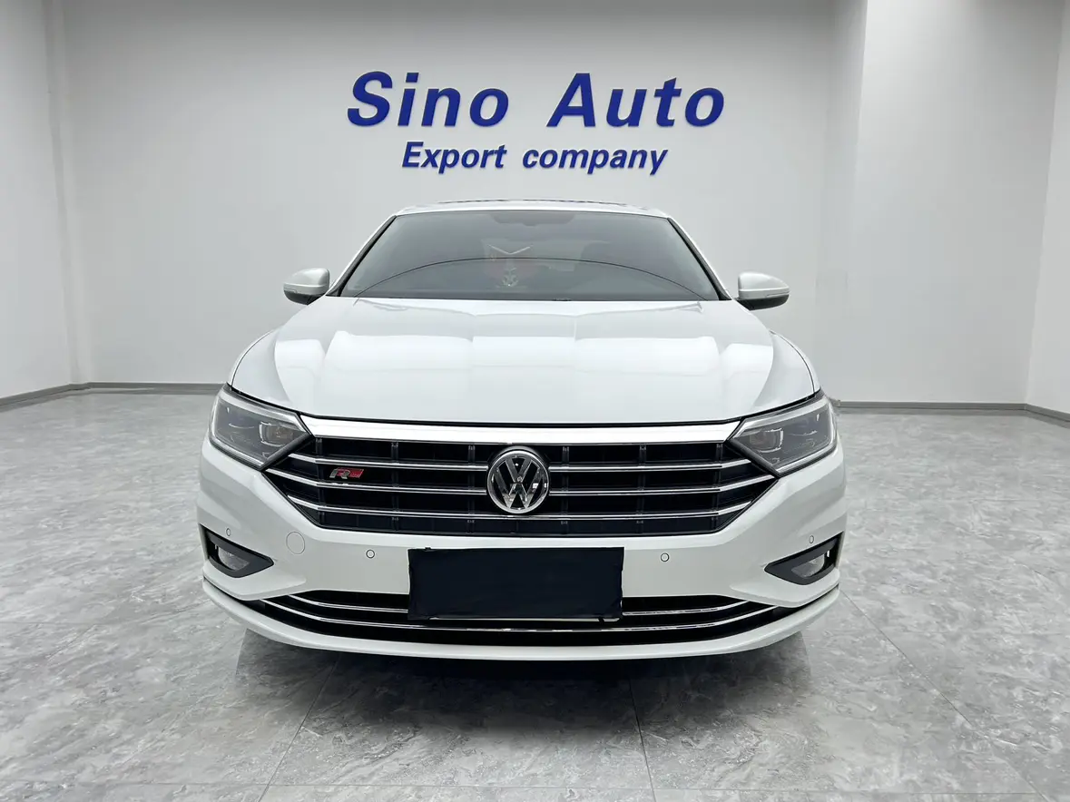 Volkswagen Sagitar  из Китая