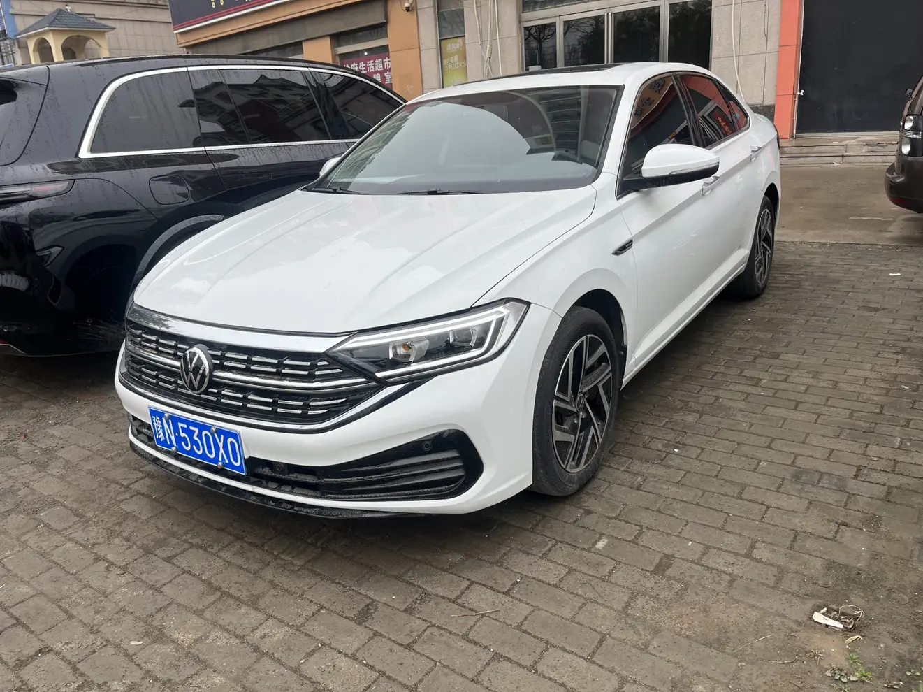 Volkswagen Sagitar  из Китая