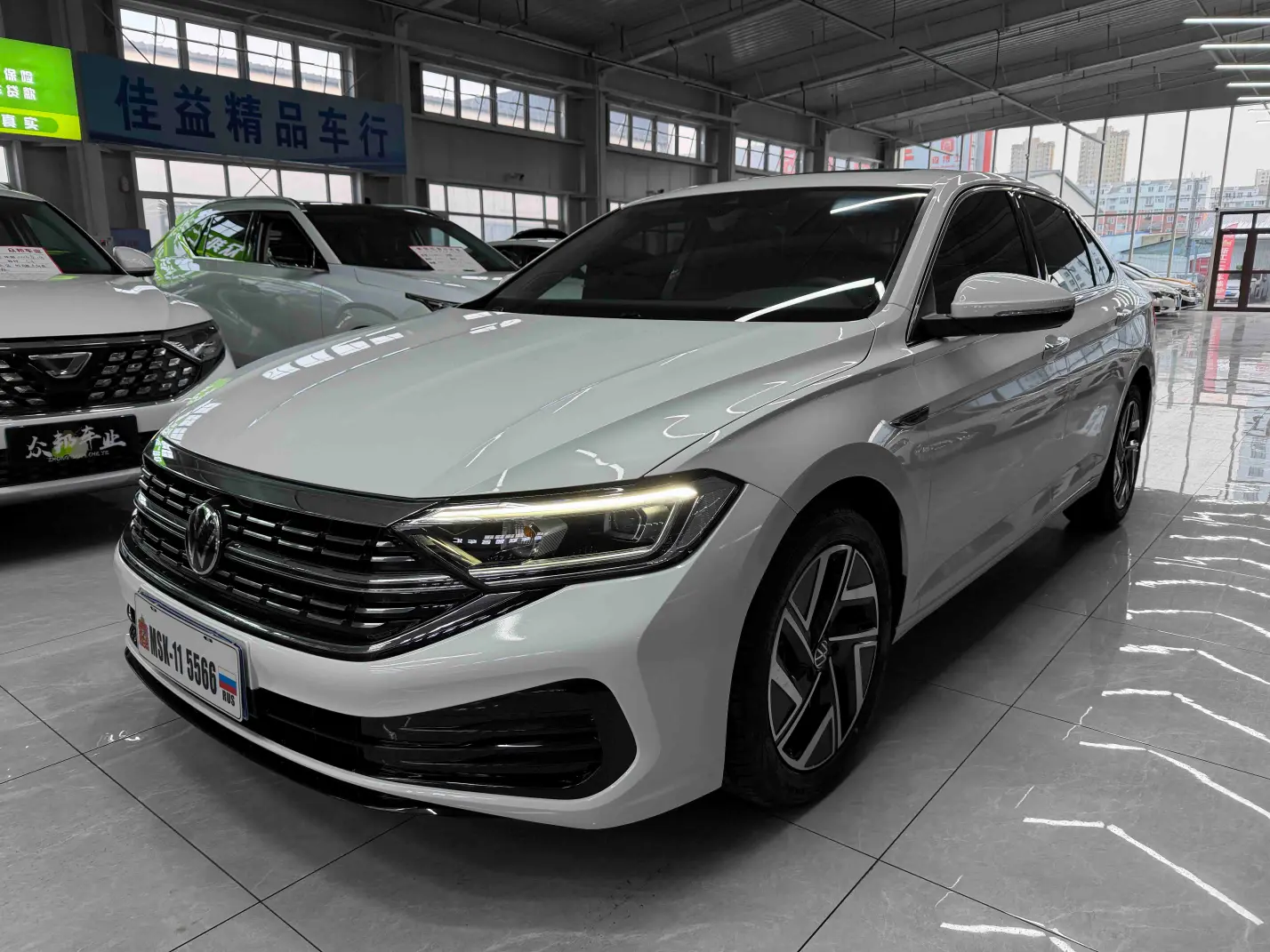 Volkswagen Sagitar  из Китая