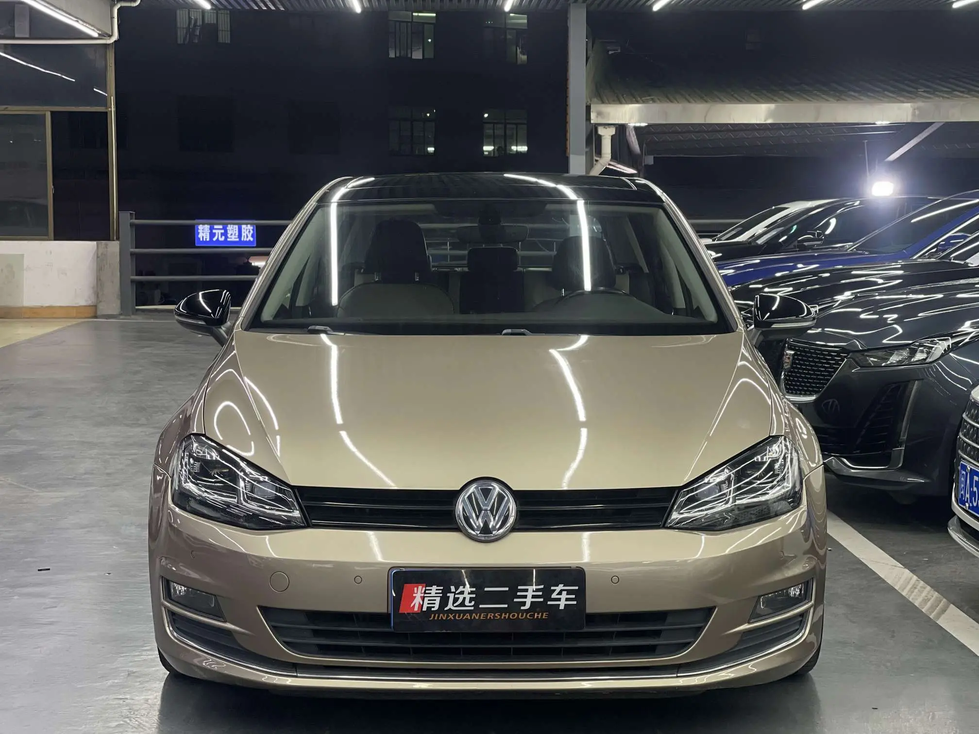 Volkswagen Golf  из Китая