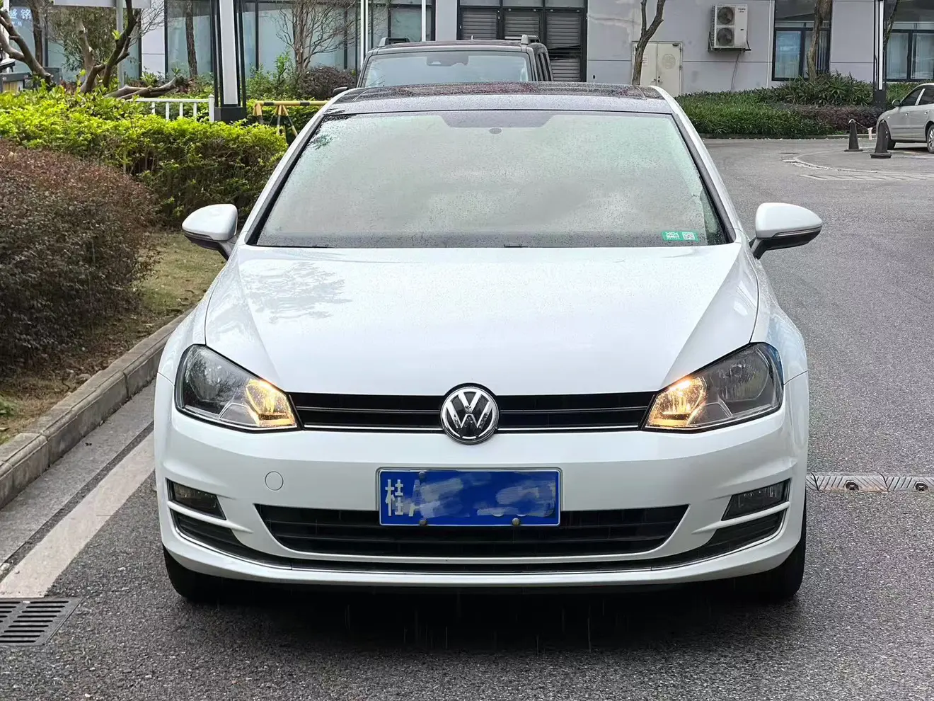 Volkswagen Golf  из Китая
